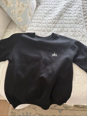 ALO Yoga Men’s Black Crewneck Sweatshirt with White Logo